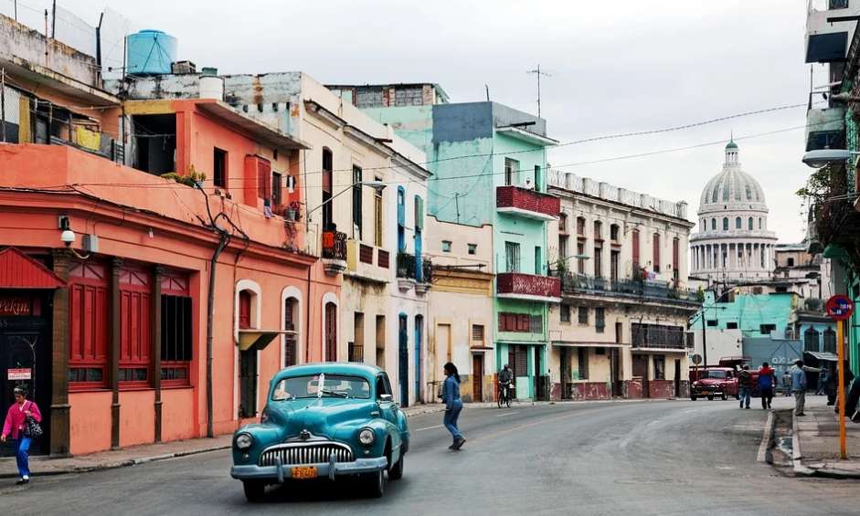 Enviar dinero a Cuba desde España