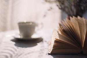 ganar dinero escribiendo historias