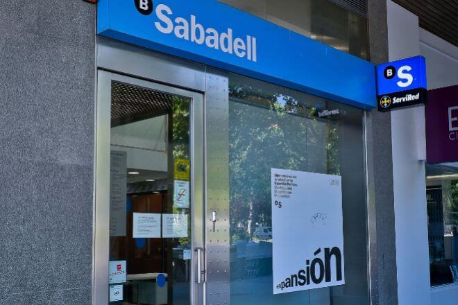 bancos con más pisos en alquiler en españa
