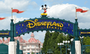 trabajar en Disneyland París